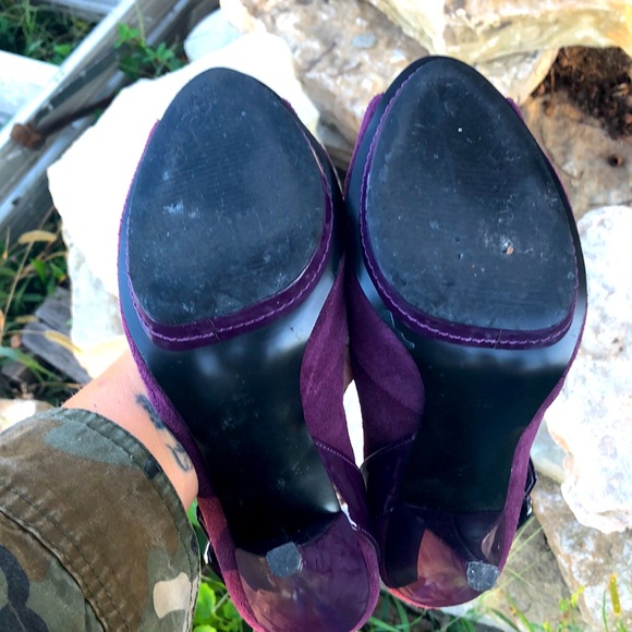 Guess Leather and Suede Peep Toe Purple High Heels size 7 - Picture 5 of 5